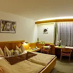 Coffee Fellows Steigerwald Sued Motel 2*